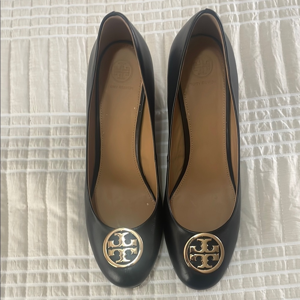 Tory Burch Black Leather Women's Shoes